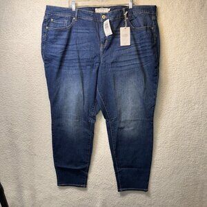 Torrid Jeans Back Country Classic Straight Premium Stretch Denim Size 24 R NWT